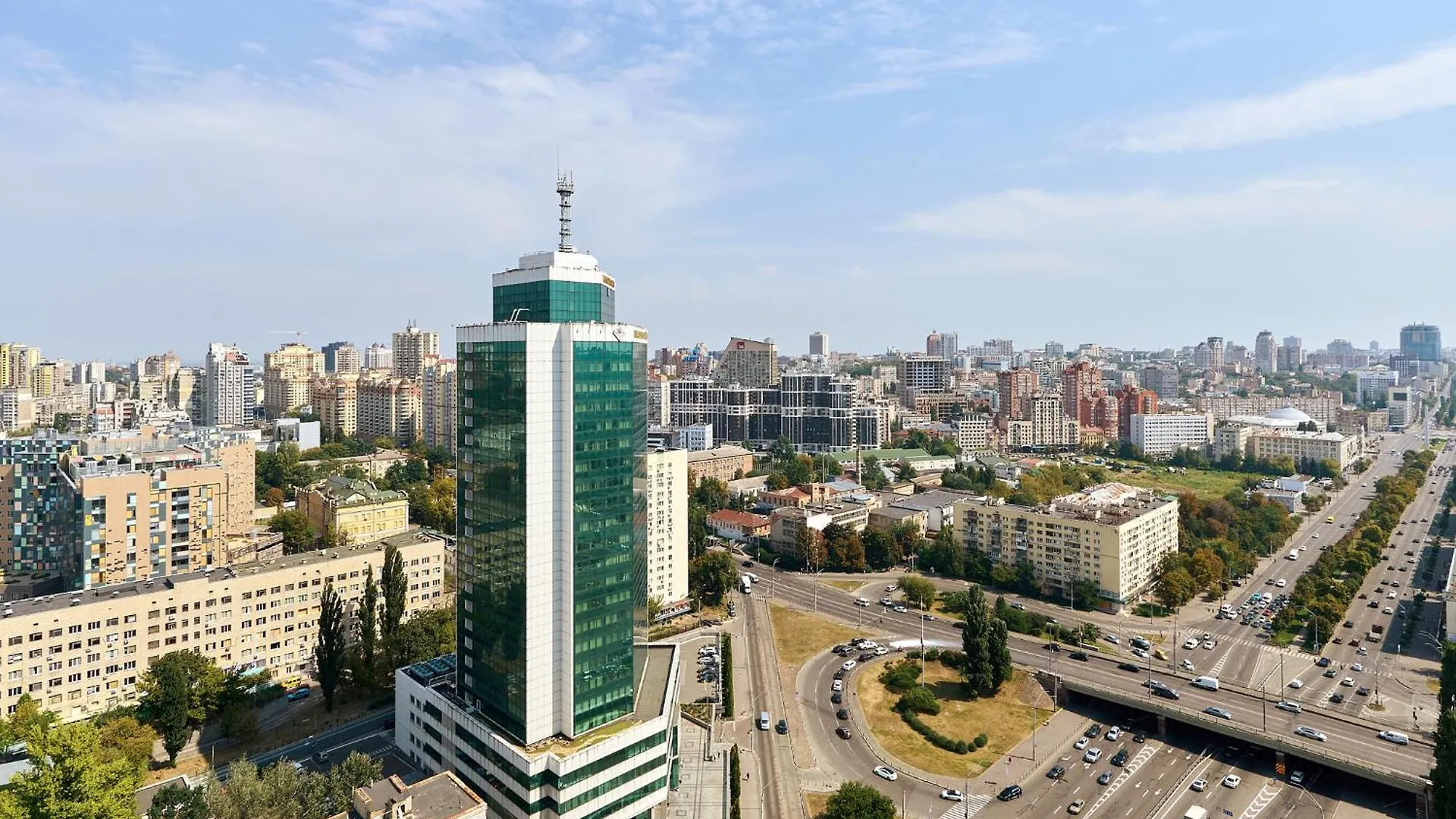 Apart Manhattan City Проспект Берестейський 11 Parking Kijev 0*,  Ukrajna